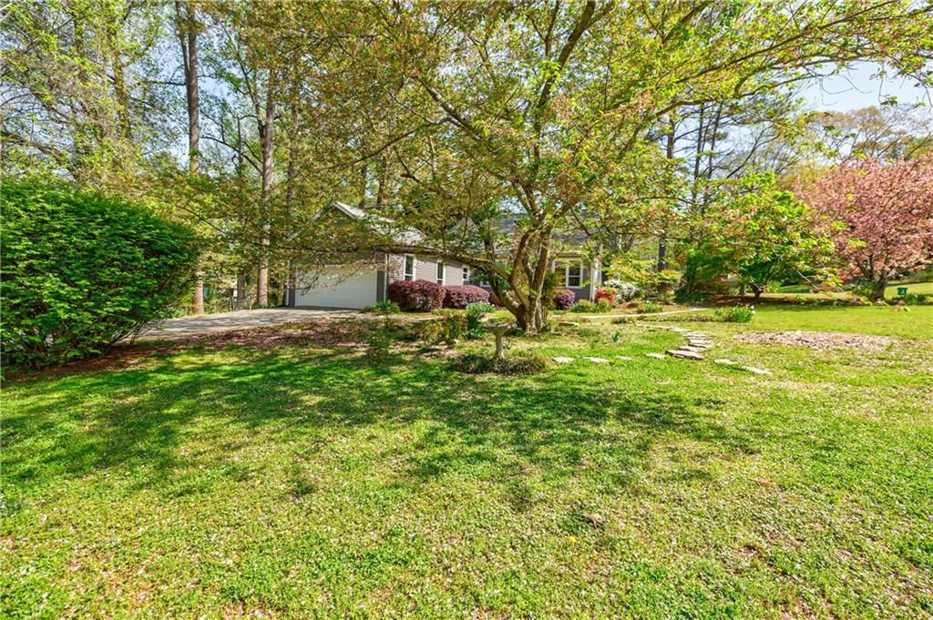 4183 Oak Crest Drive