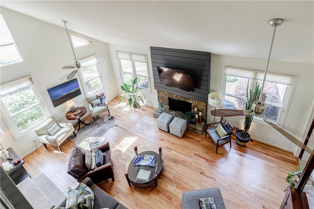 4183 Oak Crest Drive