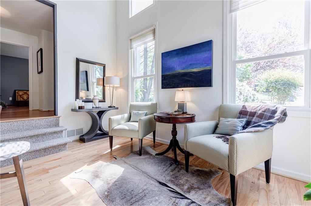 4183 Oak Crest Drive
