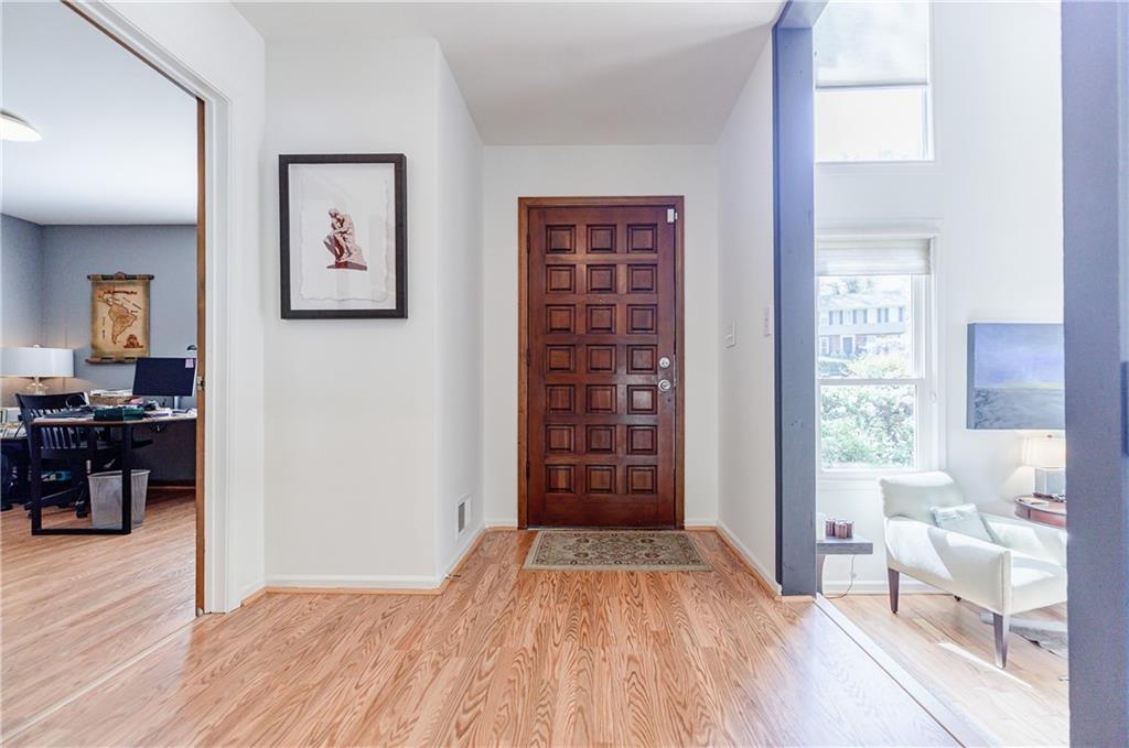 4183 Oak Crest Drive