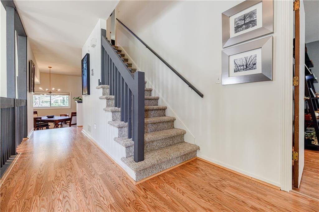 4183 Oak Crest Drive