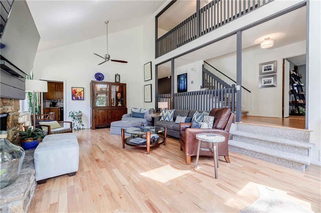 4183 Oak Crest Drive