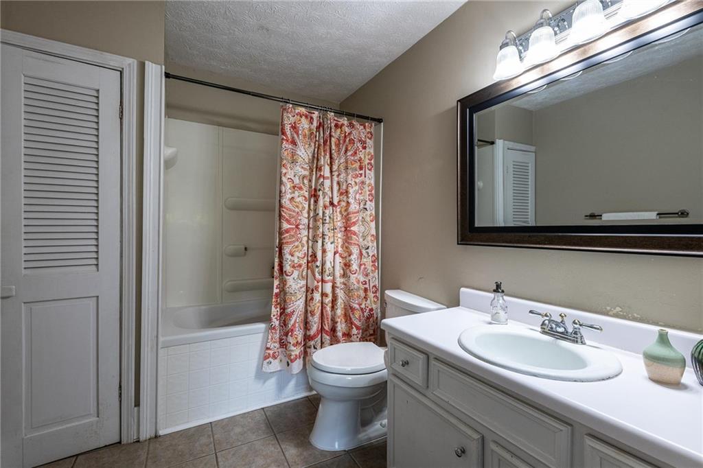 4449 Lashley Drive