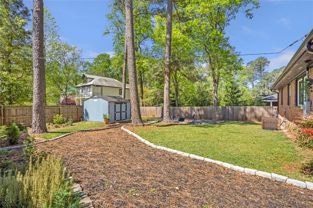 3385 PINEHILL Drive