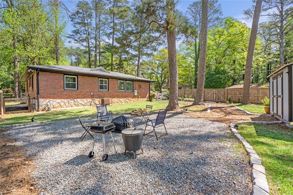 3385 PINEHILL Drive