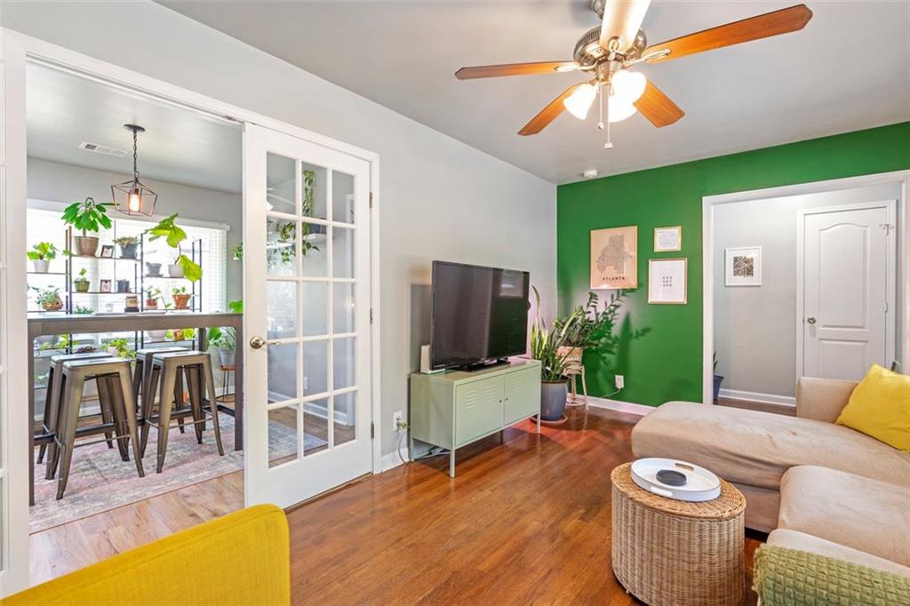 3385 PINEHILL Drive