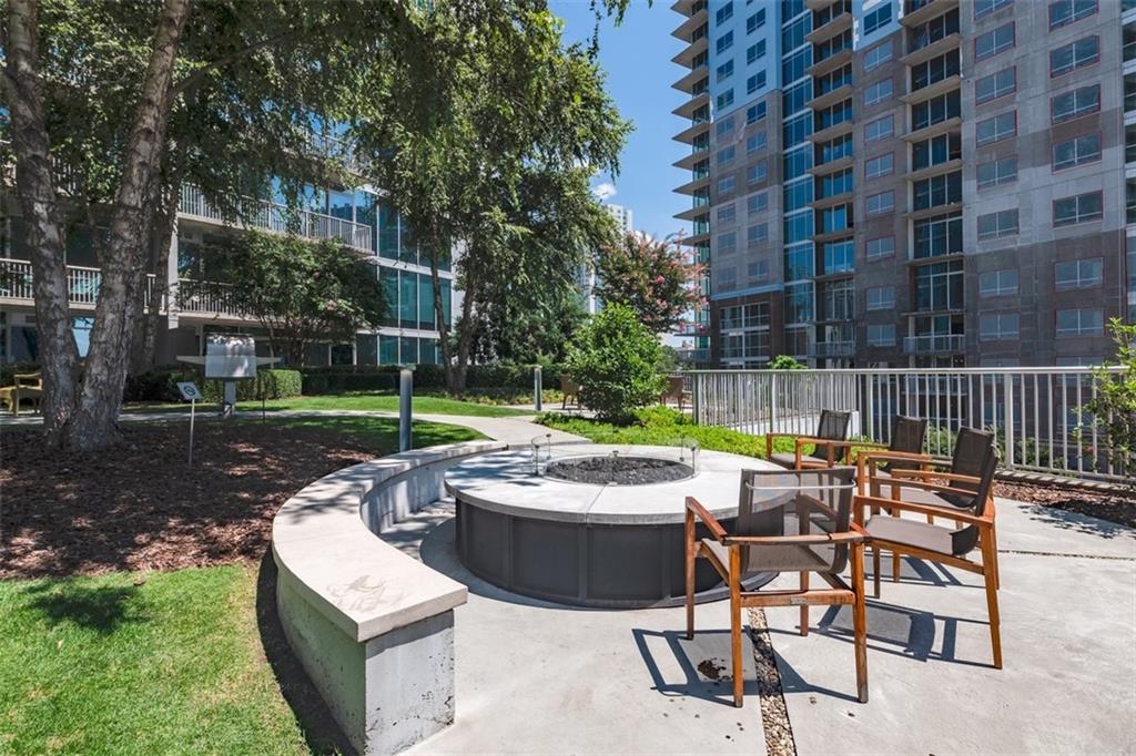 44 Peachtree Place NW Unit 1228