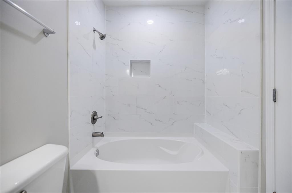 44 Peachtree Place NW Unit 1228