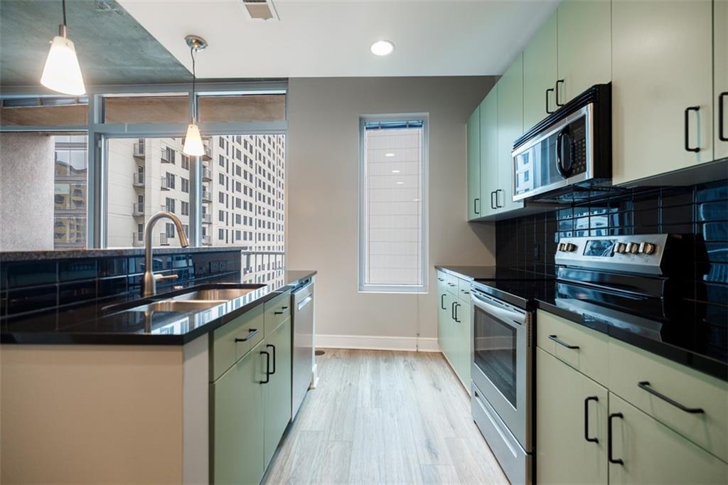 44 Peachtree Place NW Unit 1228