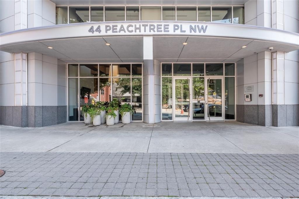 44 Peachtree Place NW Unit 1228