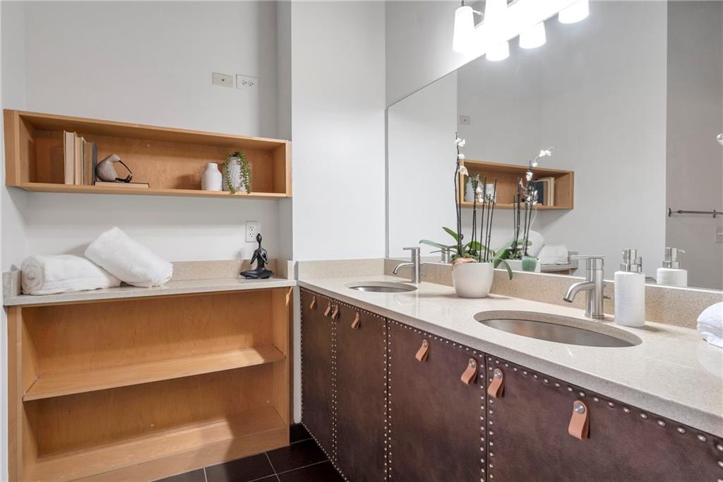170 Boulevard SE Unit 414E