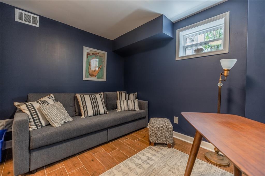 1131 WINBURN Drive
