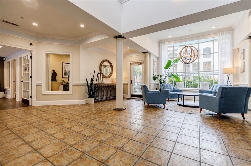 955 JUNIPER Street NE Unit 4027