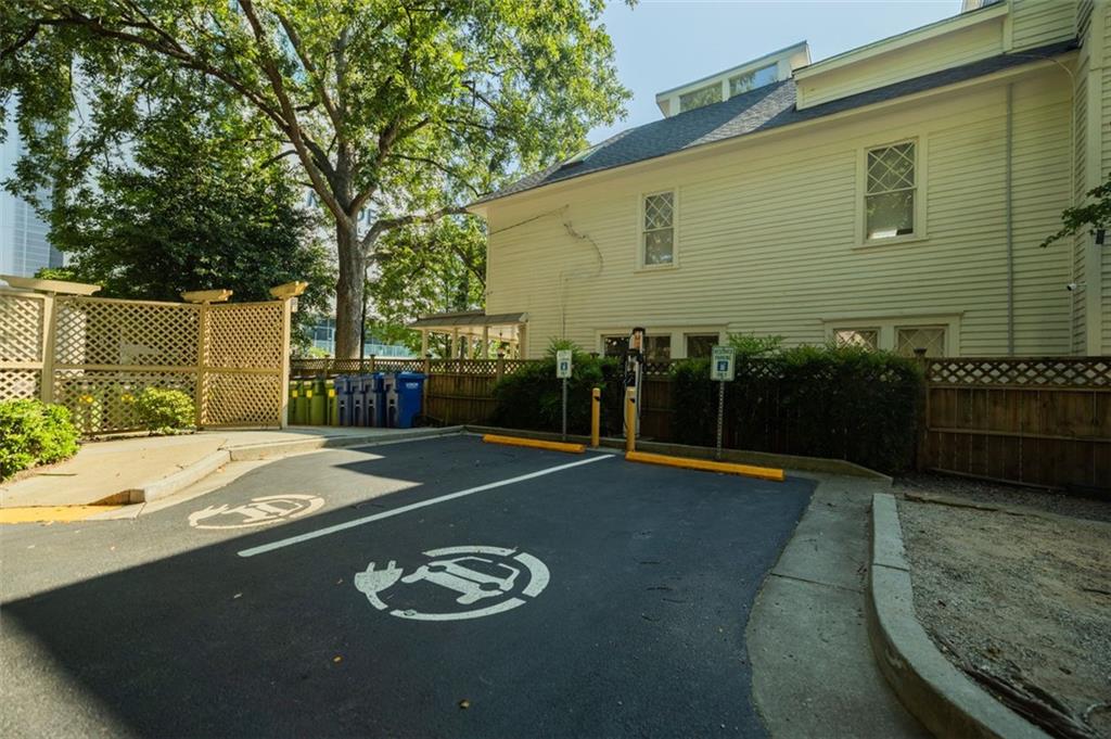 955 JUNIPER Street NE Unit 2315