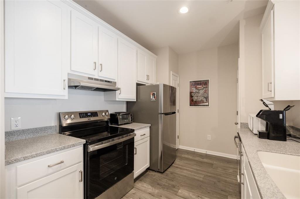 955 JUNIPER Street NE Unit 2315