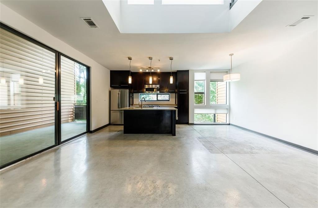 972 Dekalb Avenue NE Unit 205