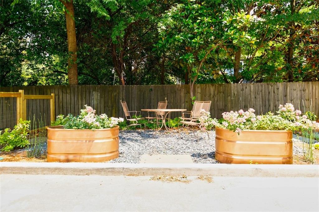 972 Dekalb Avenue NE Unit 205