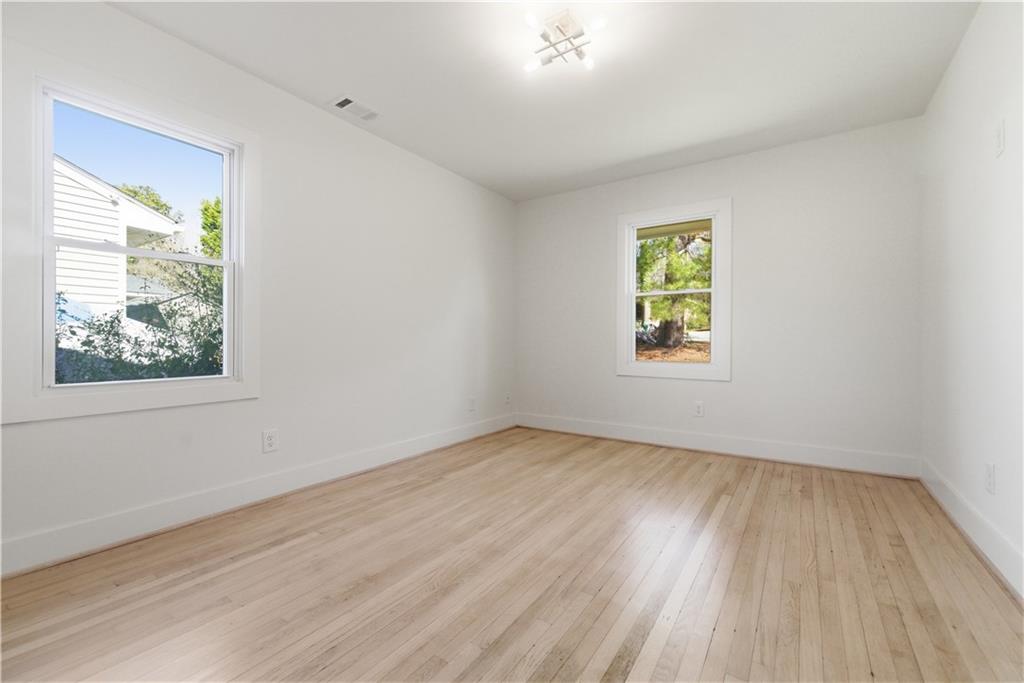 1903 S Columbia Place