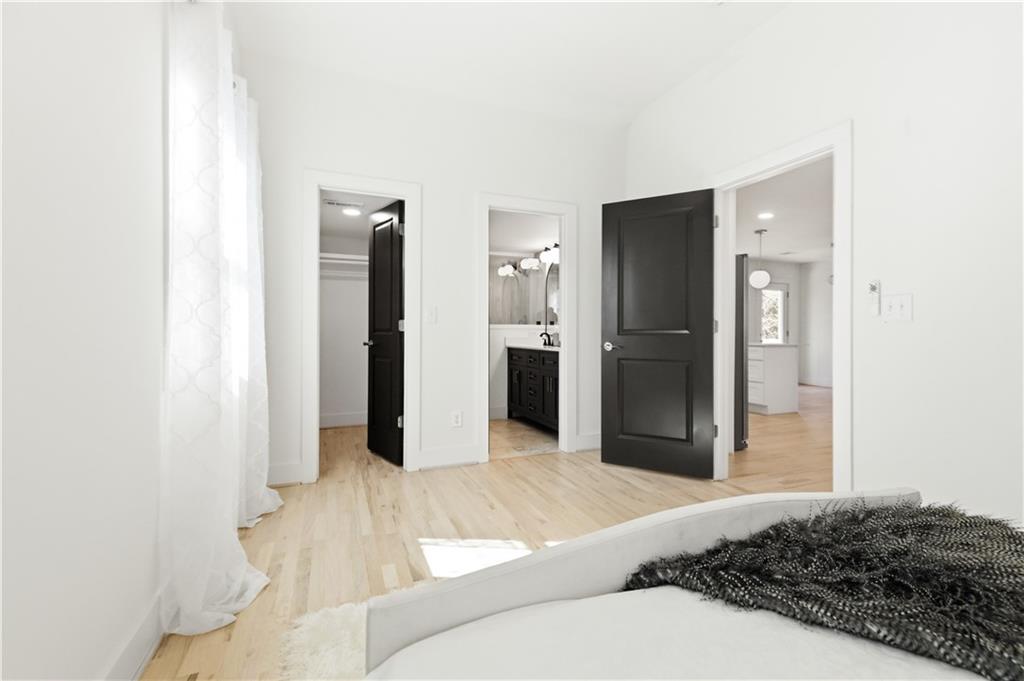 1903 S Columbia Place