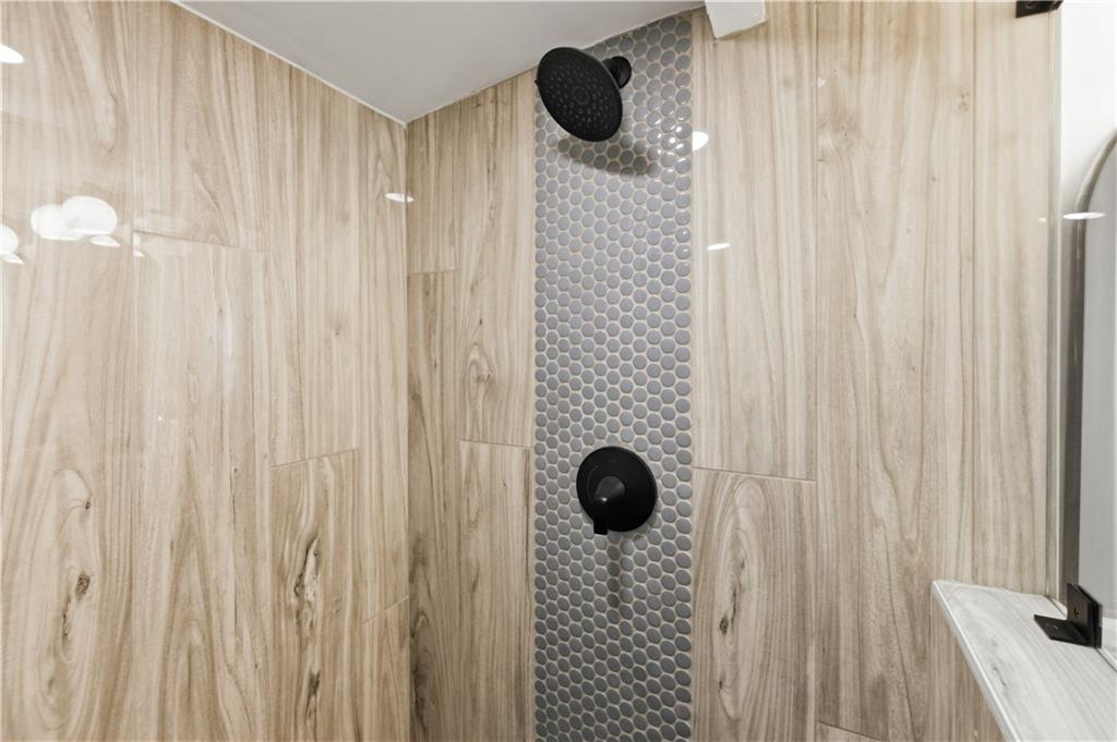 1903 S Columbia Place