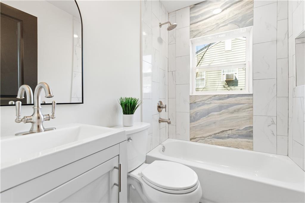 1903 S Columbia Place