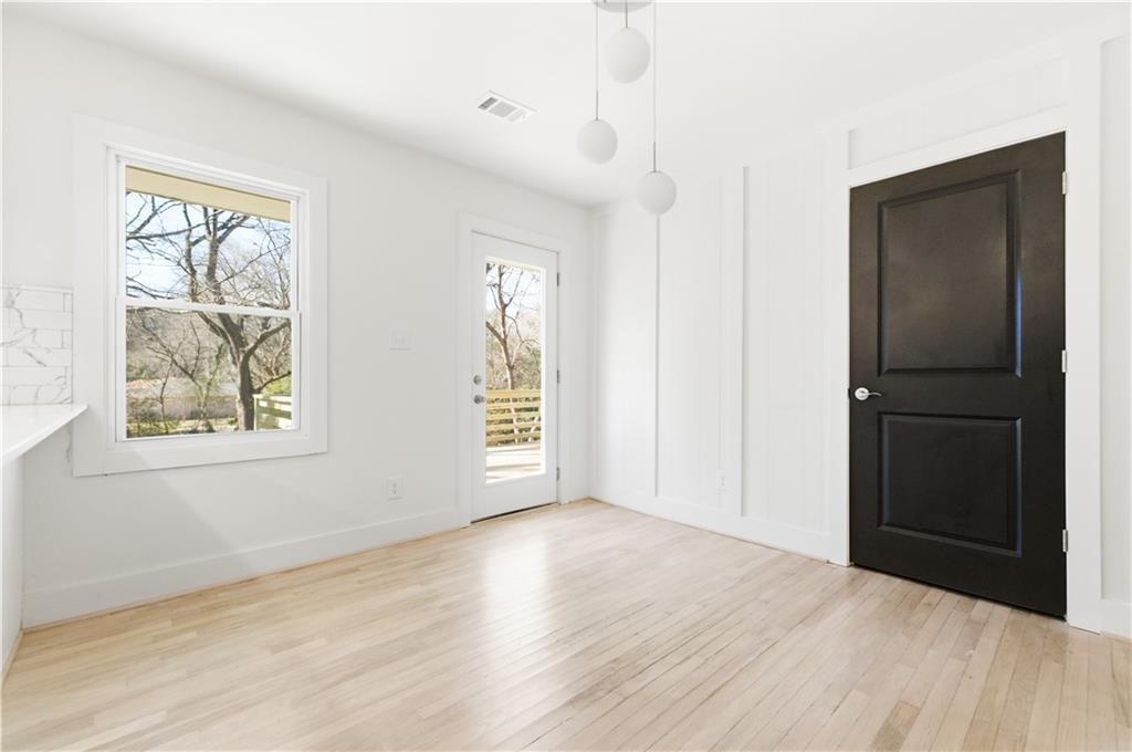 1903 S Columbia Place