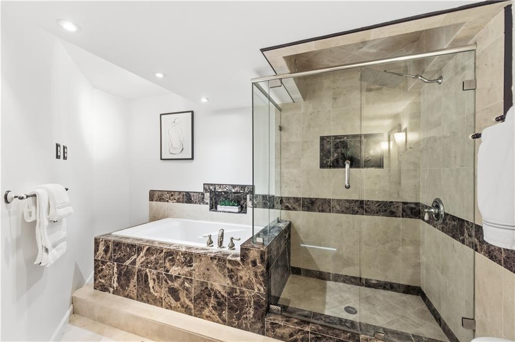 2870 Pharr Court South NW Unit 2505