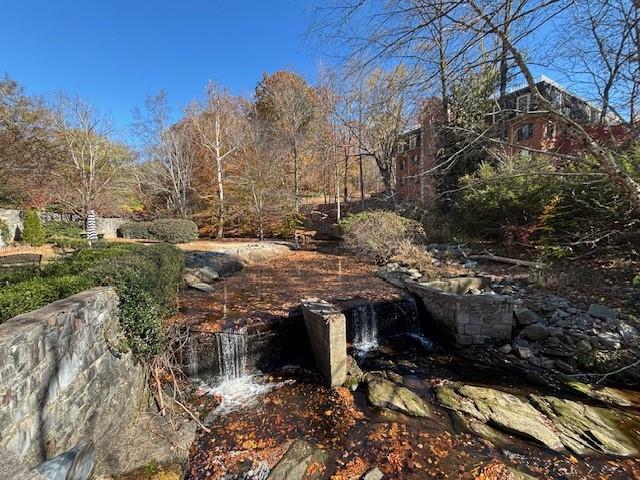 28207 Plantation Drive NE