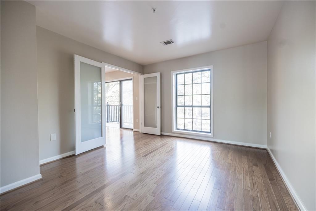 28207 Plantation Drive NE