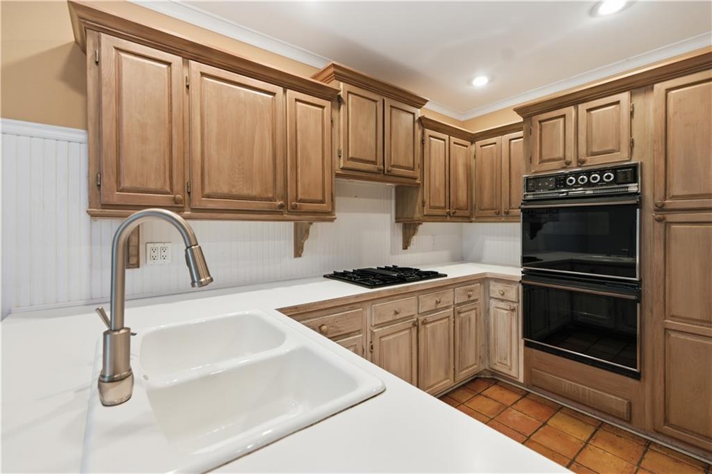 15 Lullwater Estate NE