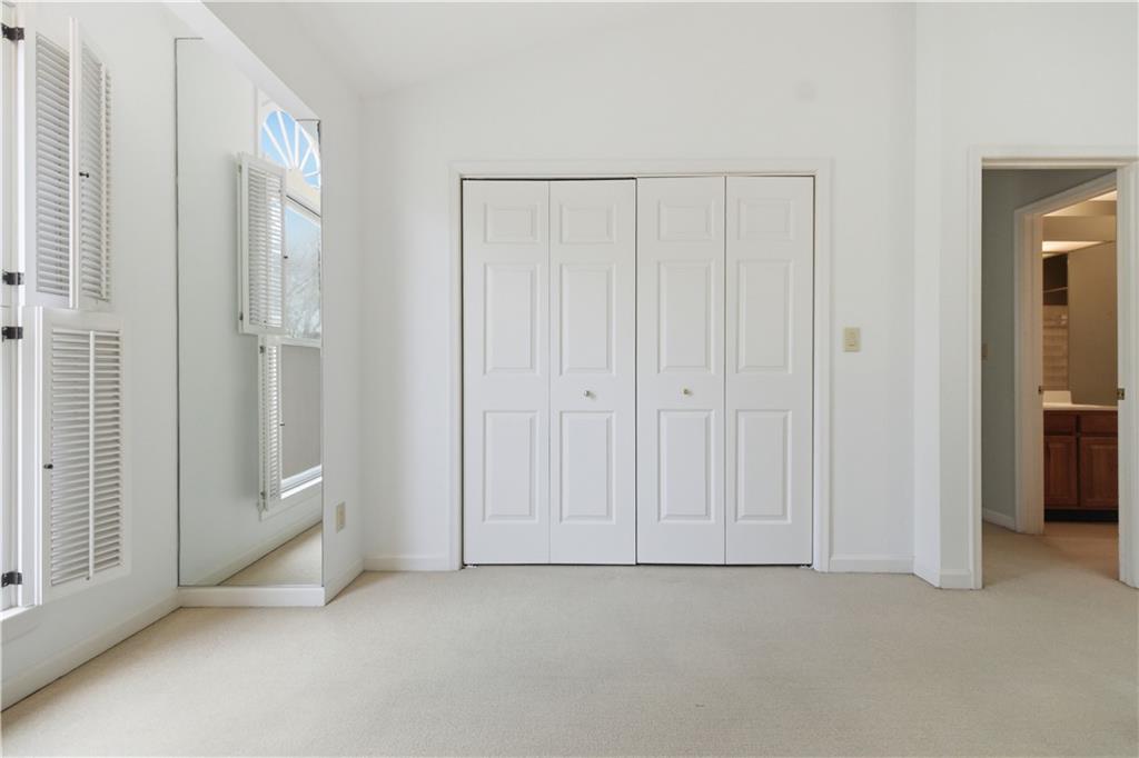 15 Lullwater Estate NE