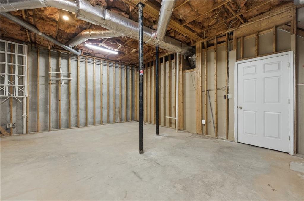 15 Lullwater Estate NE