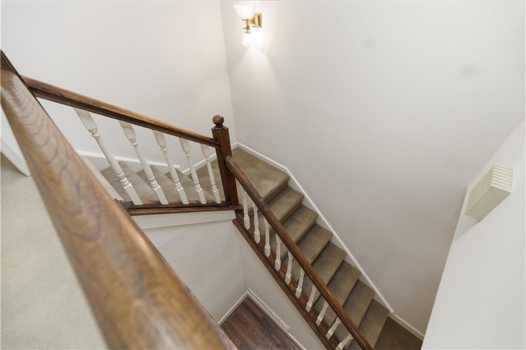 15 Lullwater Estate NE