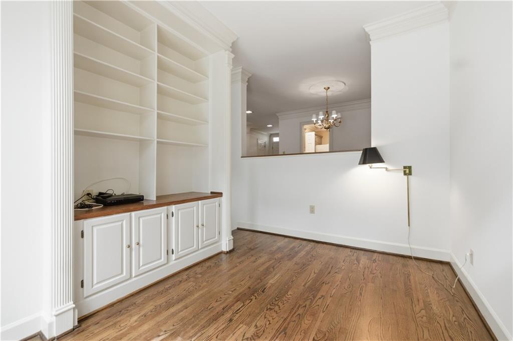 15 Lullwater Estate NE