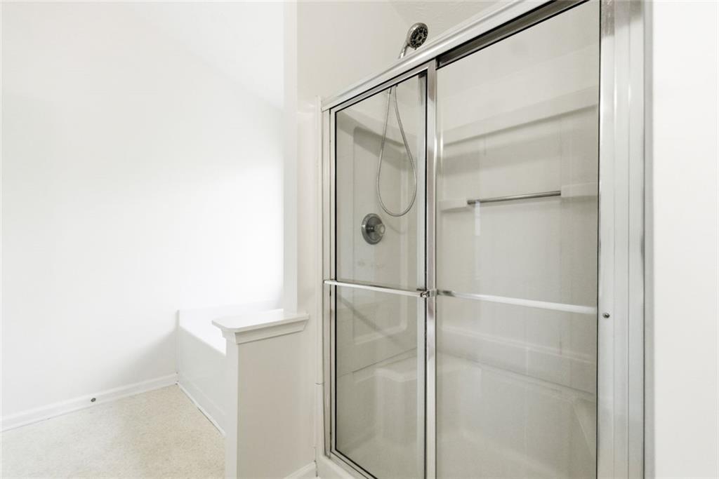 100 Jackson Bluff Court