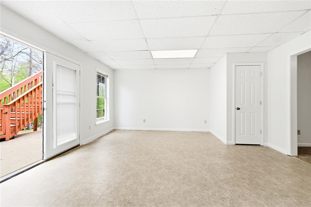 100 Jackson Bluff Court