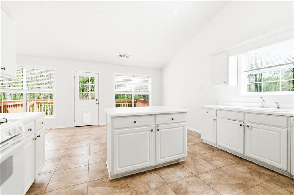 100 Jackson Bluff Court