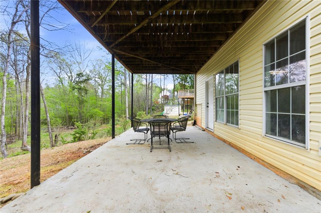 100 Jackson Bluff Court