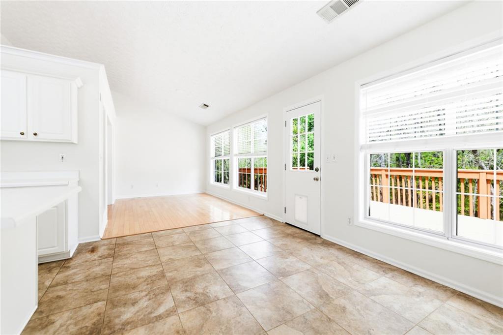 100 Jackson Bluff Court