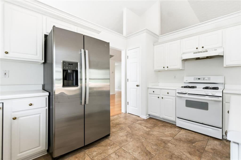 100 Jackson Bluff Court