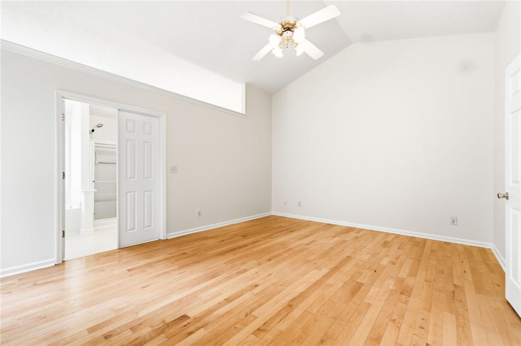 100 Jackson Bluff Court