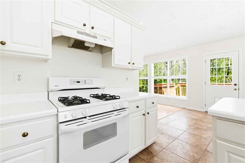 100 Jackson Bluff Court