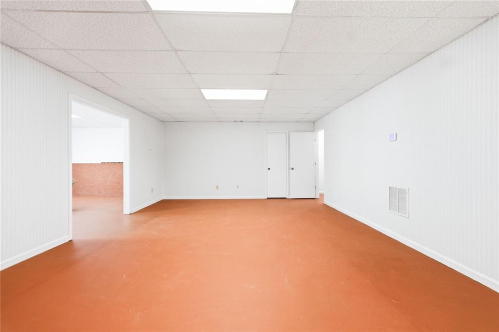 100 Jackson Bluff Court