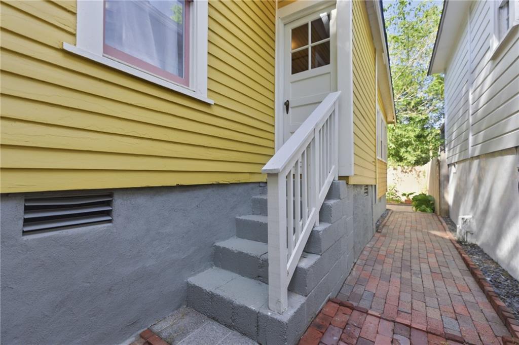 169 Powell Street SE