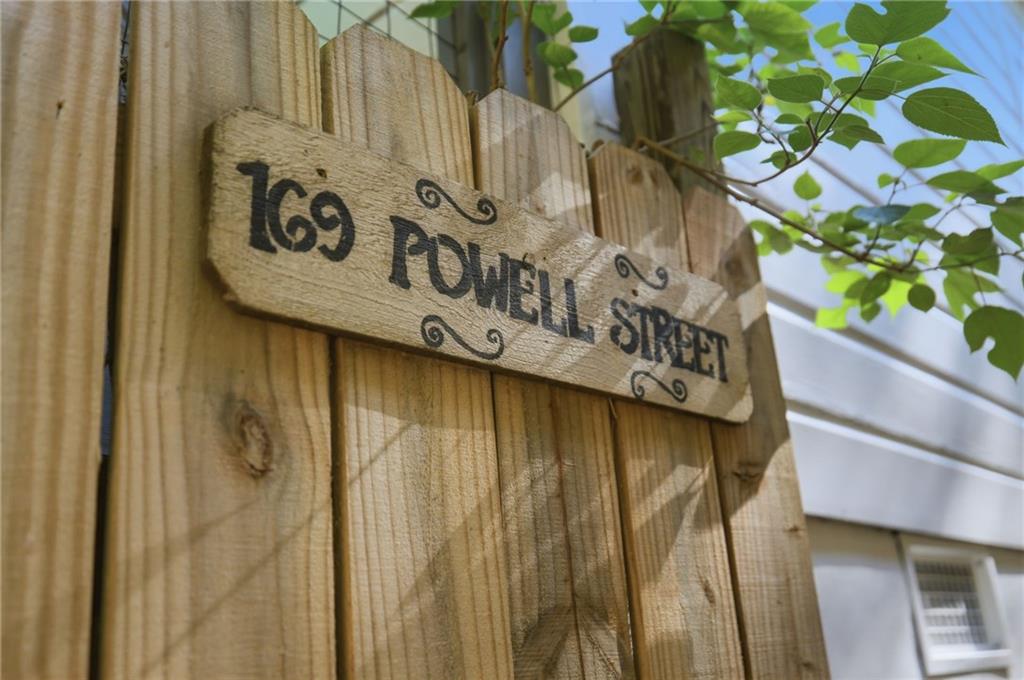 169 Powell Street SE