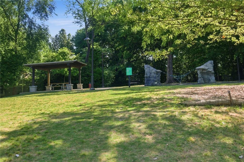 169 Powell Street SE