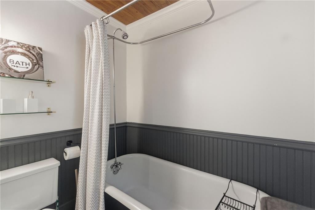 169 Powell Street SE