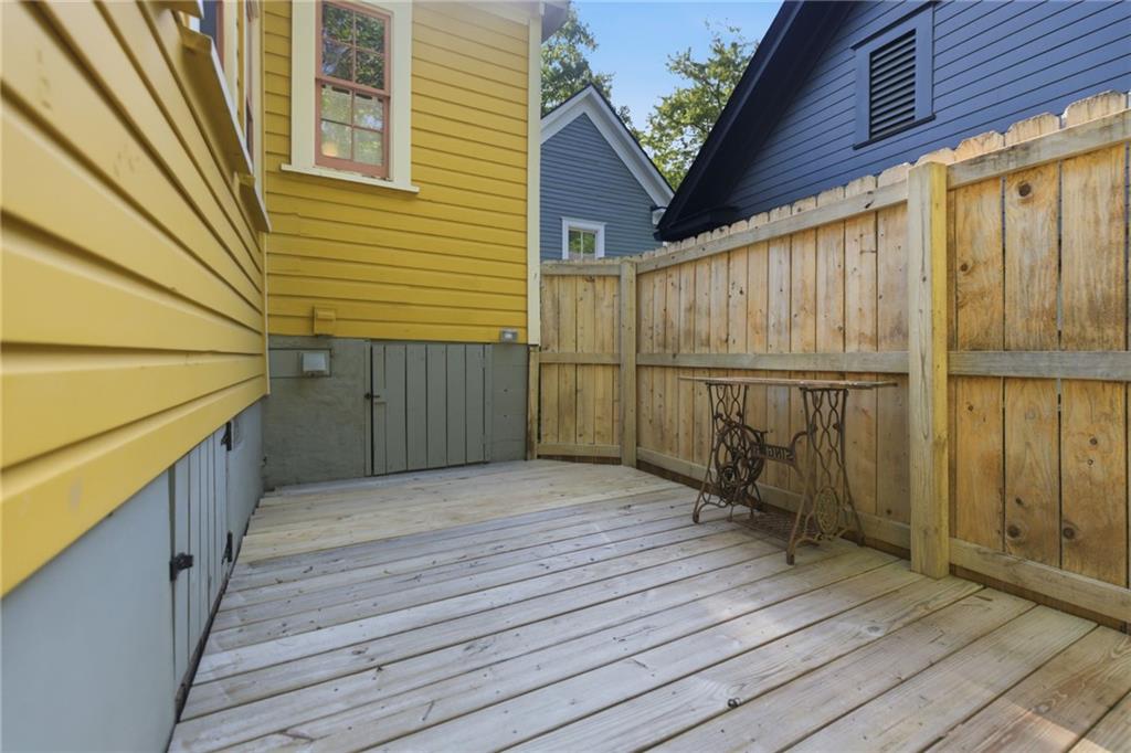 169 Powell Street SE