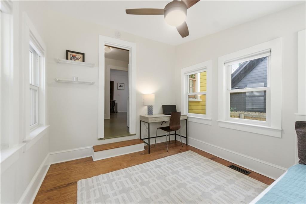 169 Powell Street SE