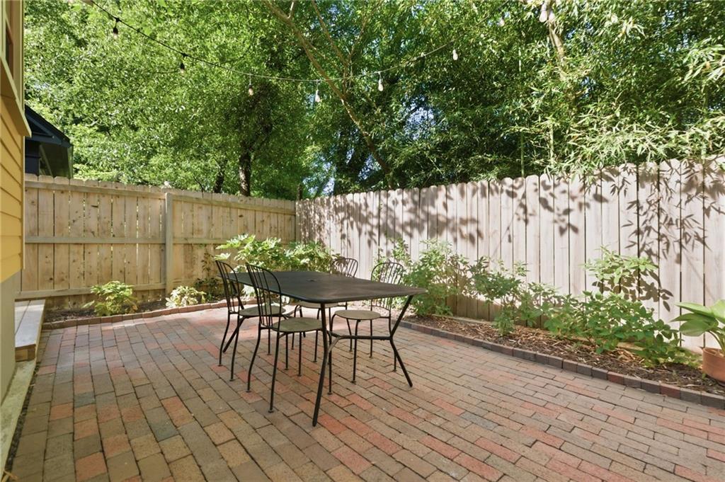 169 Powell Street SE